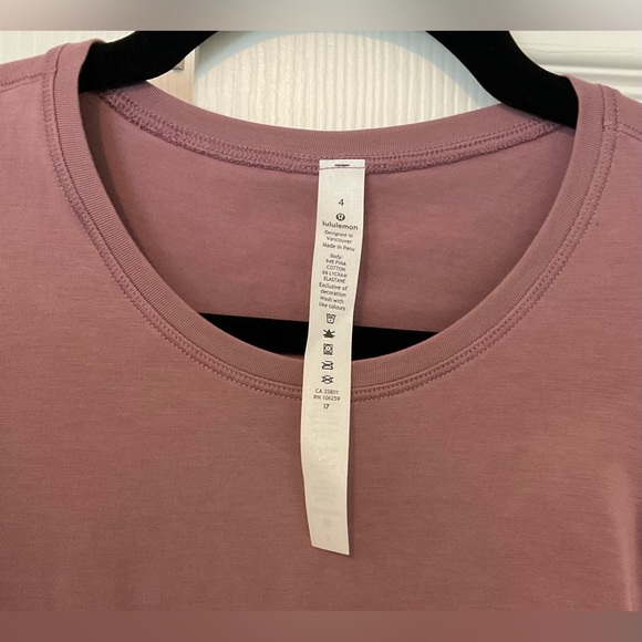 Lululemon Cinch It Dress - NWT - Picture 3 of 4